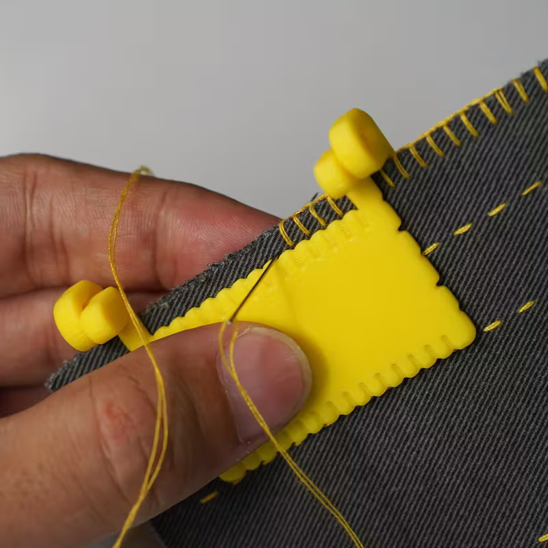 Seam Guide Clip On Sewing Edge - Sewing Lab review and price